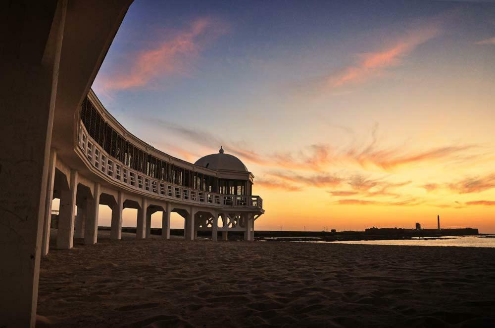 Апартаменти Atico Cadiz Al Lado Playa La Caleta Екстер'єр фото